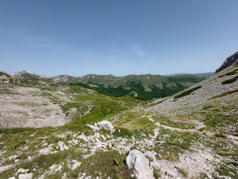PUNTA TRENTO E TRIESTE, VERSO IL RIFUGIO SEBASTIANI